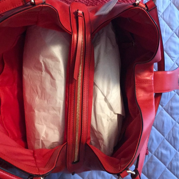 Coach Smooth Leather Carlyle SHB F37637 - Picture 5 of 8